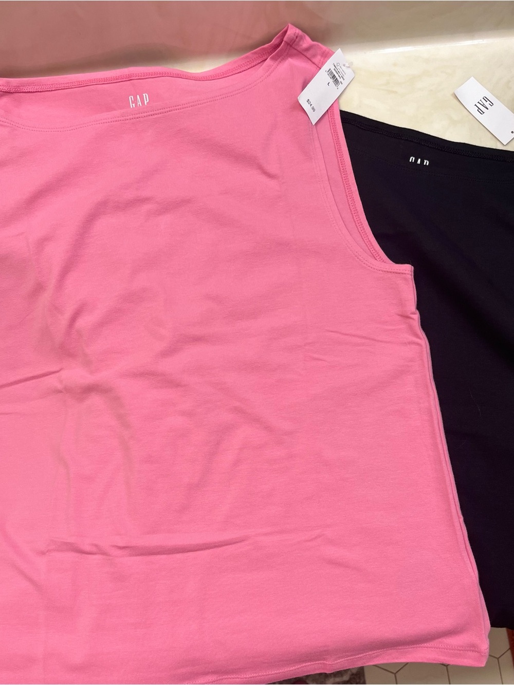 Brand New with tags Gap women’s tank tops Pink AND Black Size Large